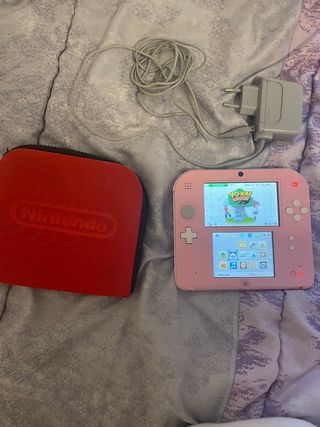 Nintendo 2DS Rosa + Cargador