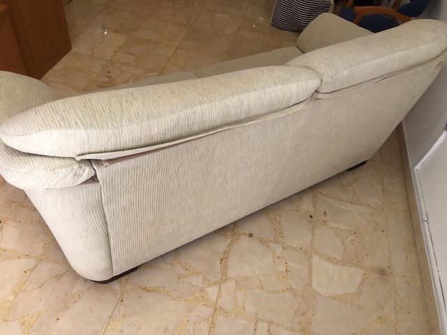 Sofá 2 plazas cómodo beige