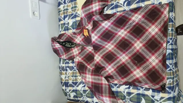 Cortavientos reversible SANTA CRUZ y sud K-pop