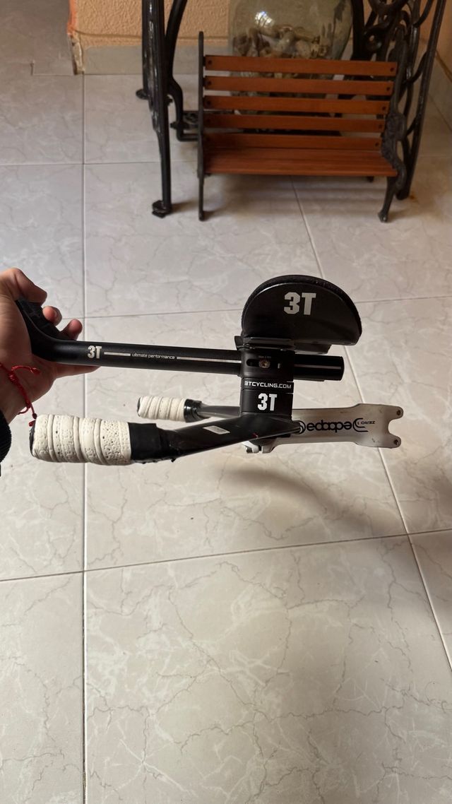 Dolan DF4 Talla 57 + manillar 3T