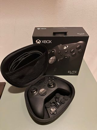 Xbox Series X + Controller Elite 2 + Cuffie + Giochi
