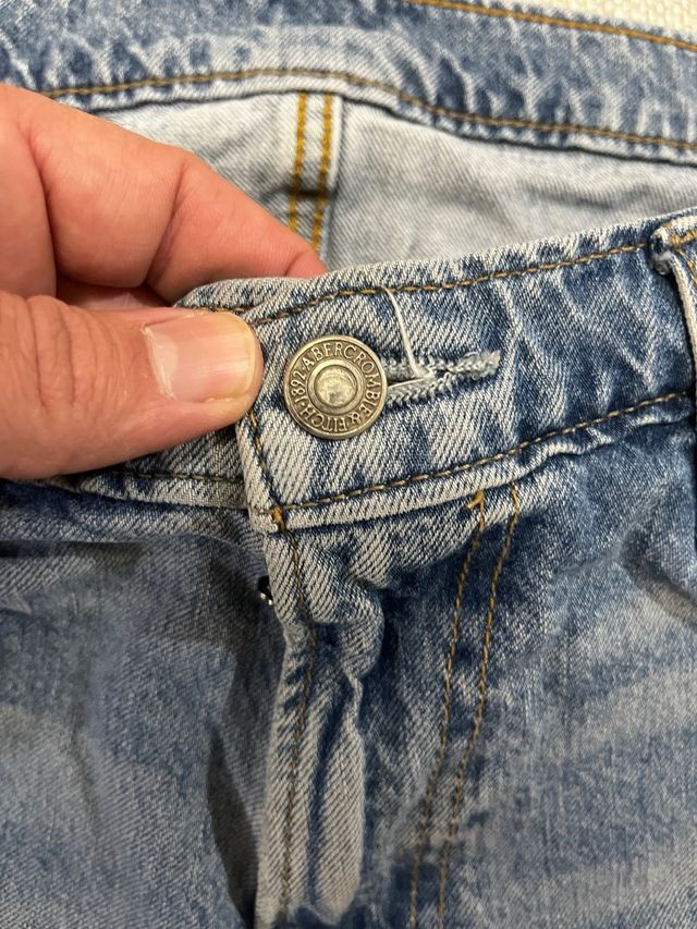 Vaqueros Abercrombie Talla 34 Rasgados