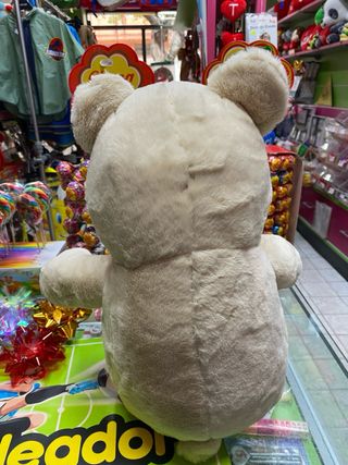 peluche orsetto pelosino e morbidoso