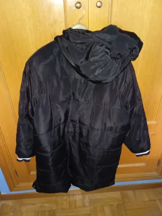 Cazadora larga negra mujer