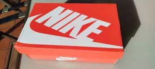 Nike Bambas Deportivas Rojas y Blancas