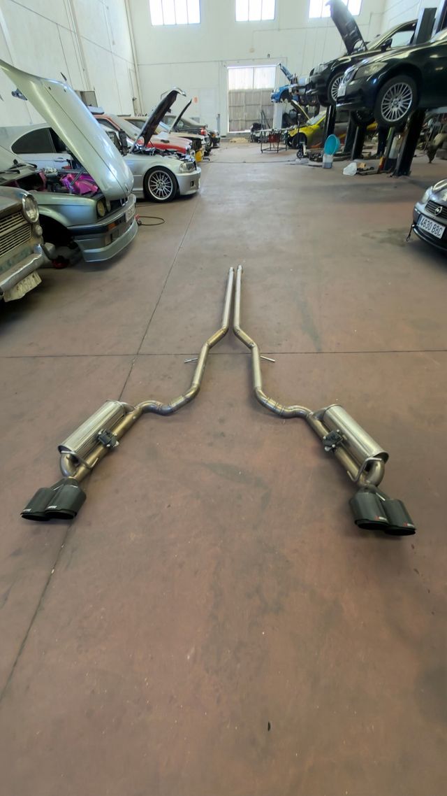 Línea de escape con válvula Panamera