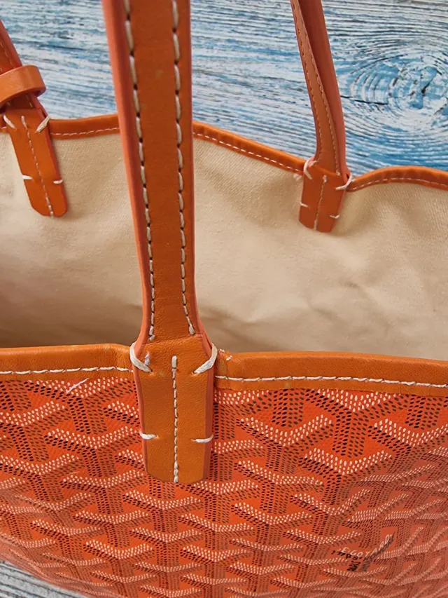 Borsa Tote stile Goyard arancione