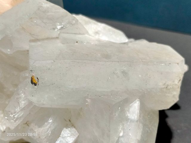 APOFILITE E ESTILBITA MINERALI, POONA, INDIA