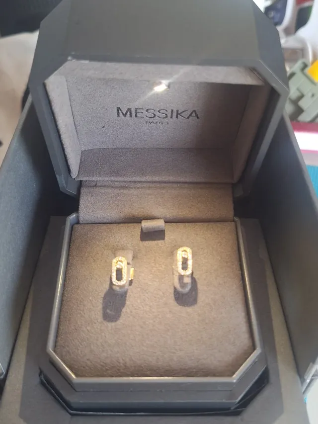 Pendientes Messika Oro750 con diamantes