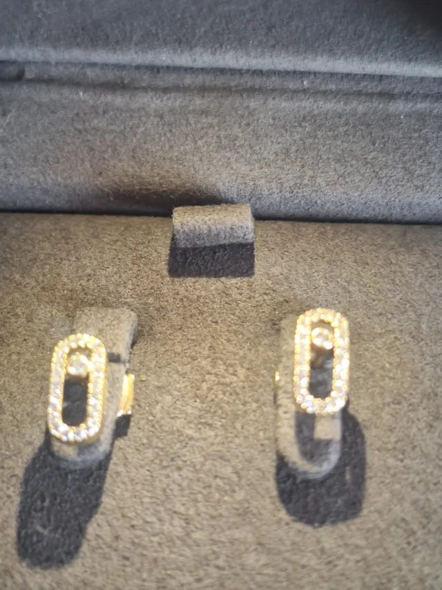 Pendientes Messika Oro750 con diamantes