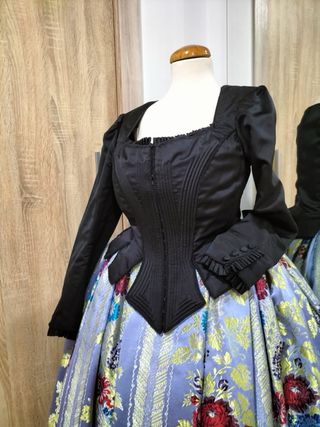 Vestido Fallera color Lila