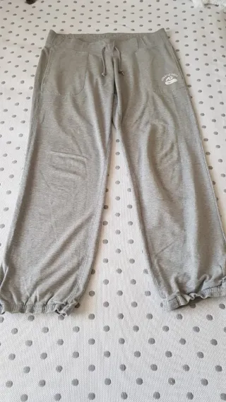 Pantalón deportivo Nike gris Talla XL