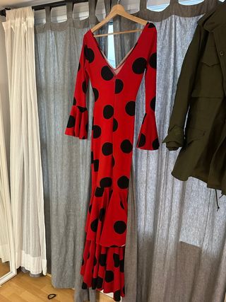Traje de flamenca lunares
