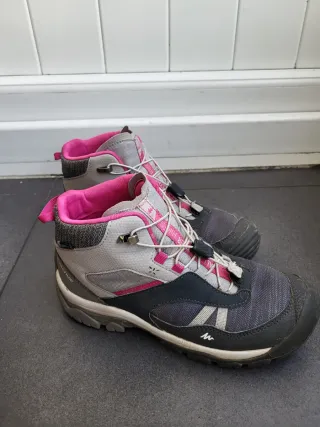 Botas de montaña Quechua niña talla 36