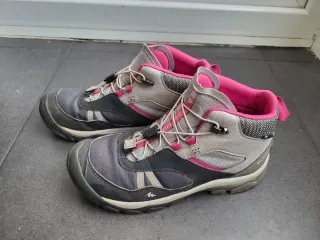 Botas de montaña Quechua niña talla 36