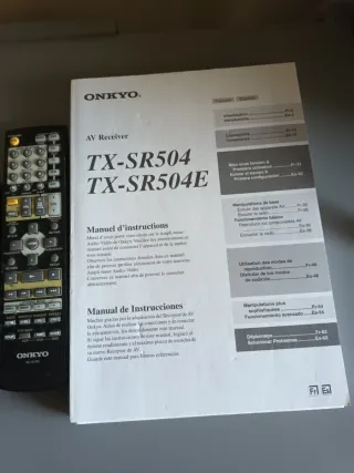 Equipo de Sonido: CD + Amplificador+ carro