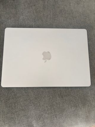 MacBook Air 15 M4 16GB 256GB
