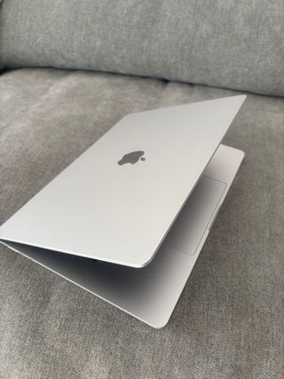 MacBook Air 15 M4 16GB 256GB