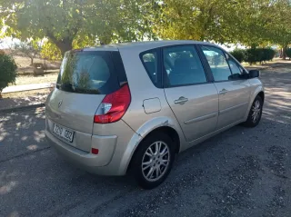 Renault Scenic 2008