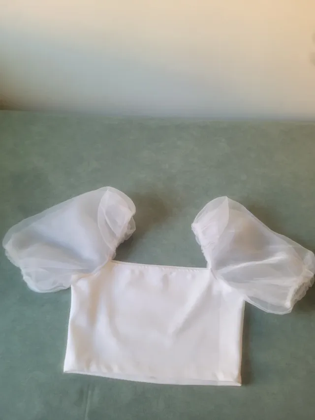 Top satén y tul blanco