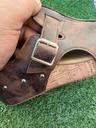 Zuecos Marrones con Tachuelas talla 37 nuevos