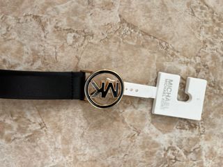 Cinturón Michael Kors Negro y Dorado