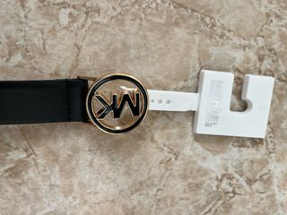 Cinturón Michael Kors Negro y Dorado