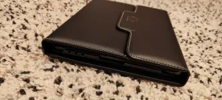 Funda con teclado negro