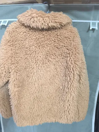 Abrigo borreguito Mango talla M