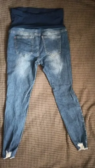 Pantalón vaquero premamá SHEIN Talla M