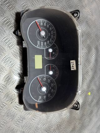 CUADRO INSTRUMENTOS FIAT PUNTO 2004