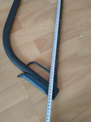 Sierra de mano grande