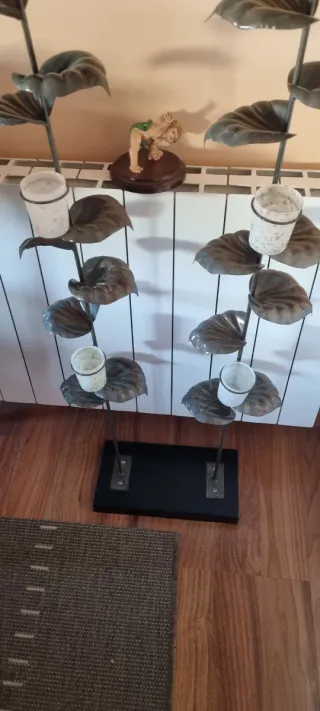 Candeliere da terra in metallo molto bello