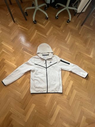 Sudadera Nike Tech Fleece Talla M
