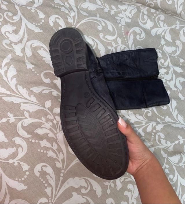 Botas de piel mujer negras sin usar