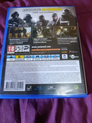 Pack de juegos PS4 + Libro de Arte