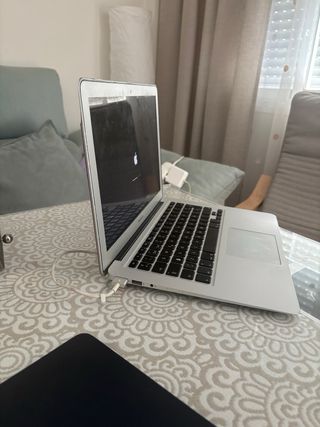 MacBook Air Plata
