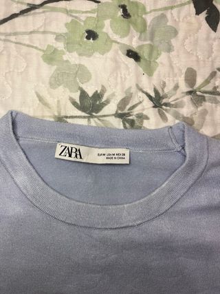 Suéter Zara azul celeste con botones