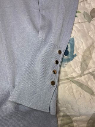 Suéter Zara azul celeste con botones
