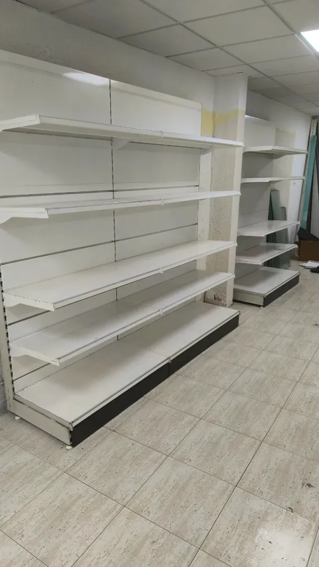 Estanterías expositoras multiusos