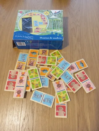 Lote puzzles + regalo cocodrilo Hasbro