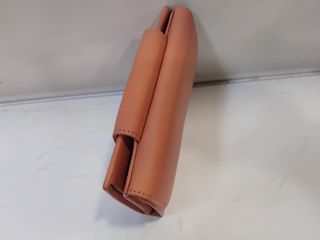 Cartera Victorio & Lucchino rosa tejida