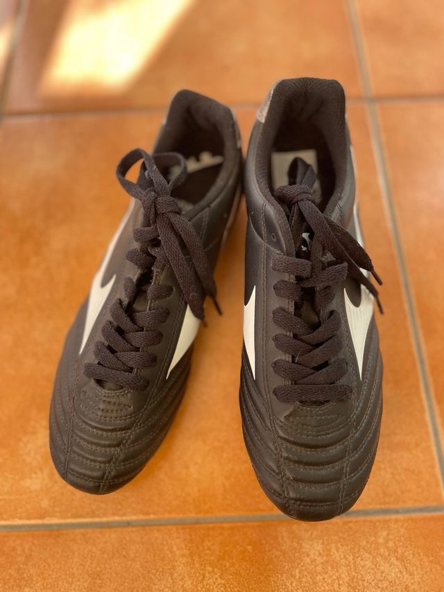 Botas Fútbol Mizuno Fortuna Talla 40.5