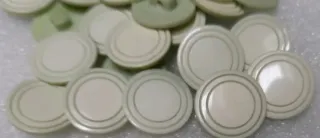 Lote 20 botones- 6 colores