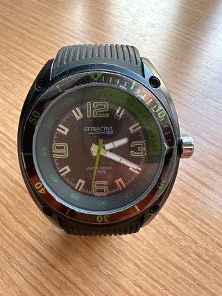 Reloj Attractive Negro y Verde