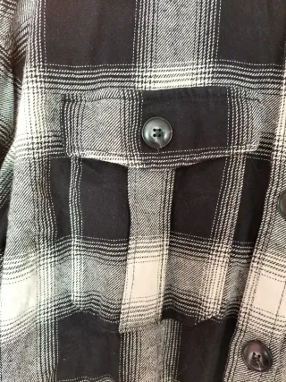 Camisa cuadros blanco y negro