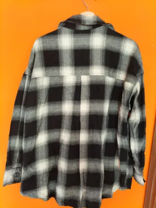 Camisa cuadros blanco y negro