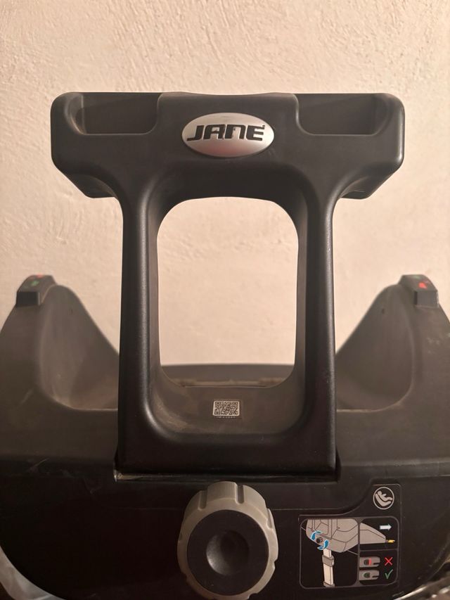 Base Isofix Jané koos platform contramarcha