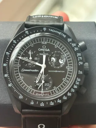 Reloj swatch mission to the moonphase