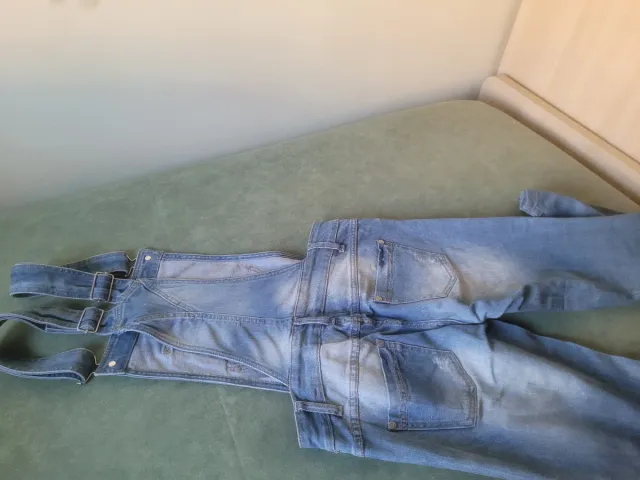 Peto vaquero desgastado